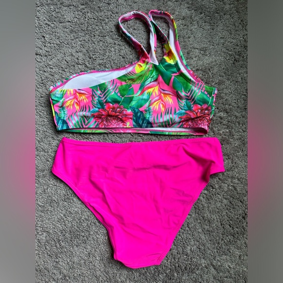 Two piece - Picture 2 of 2